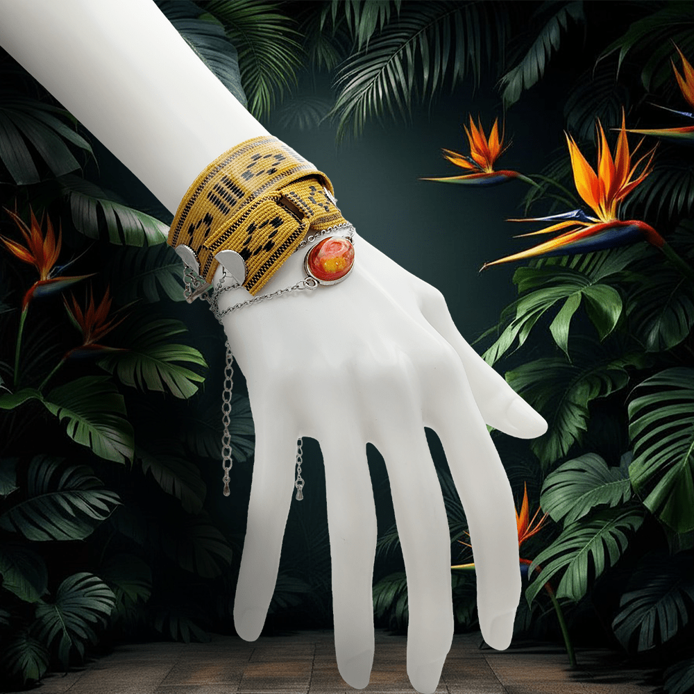 沖縄の伝統工芸「読谷山花織」を使ったブレスレット